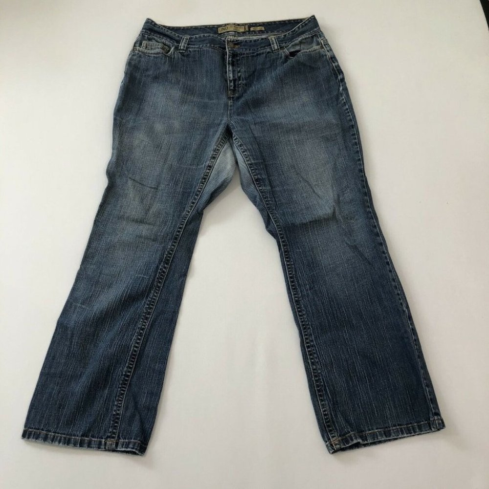 Old Navy Women's Blue Just Below Waist Boot Cut Jeans Dark Wash Reg Fit Size 18R